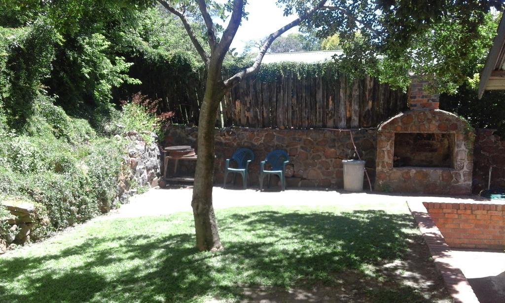 Boer En Brit Self Catering Accommodation Guesthouse Ladysmith Exterior foto